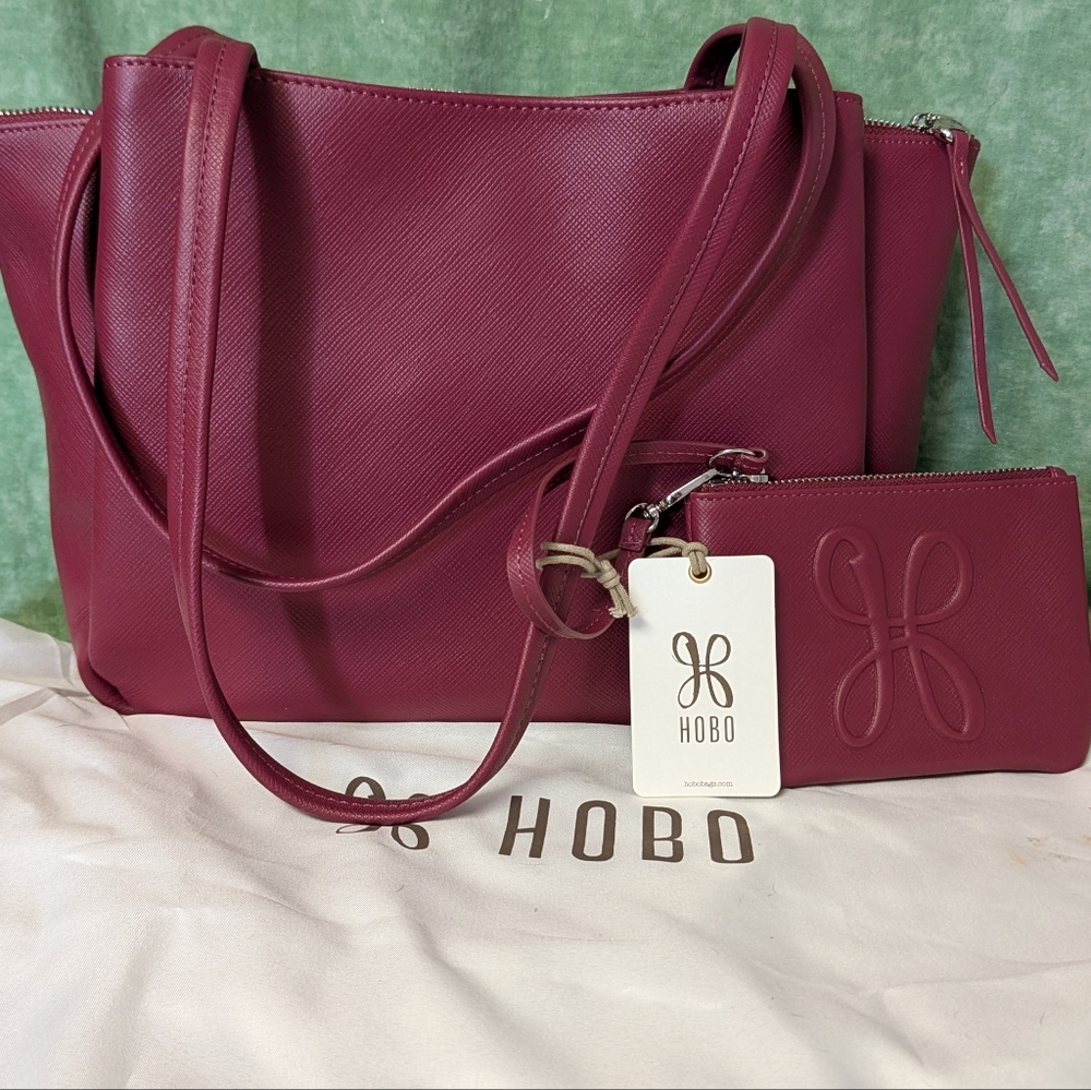 HOBO Essential Medium Tote, cranberry + bonus purse